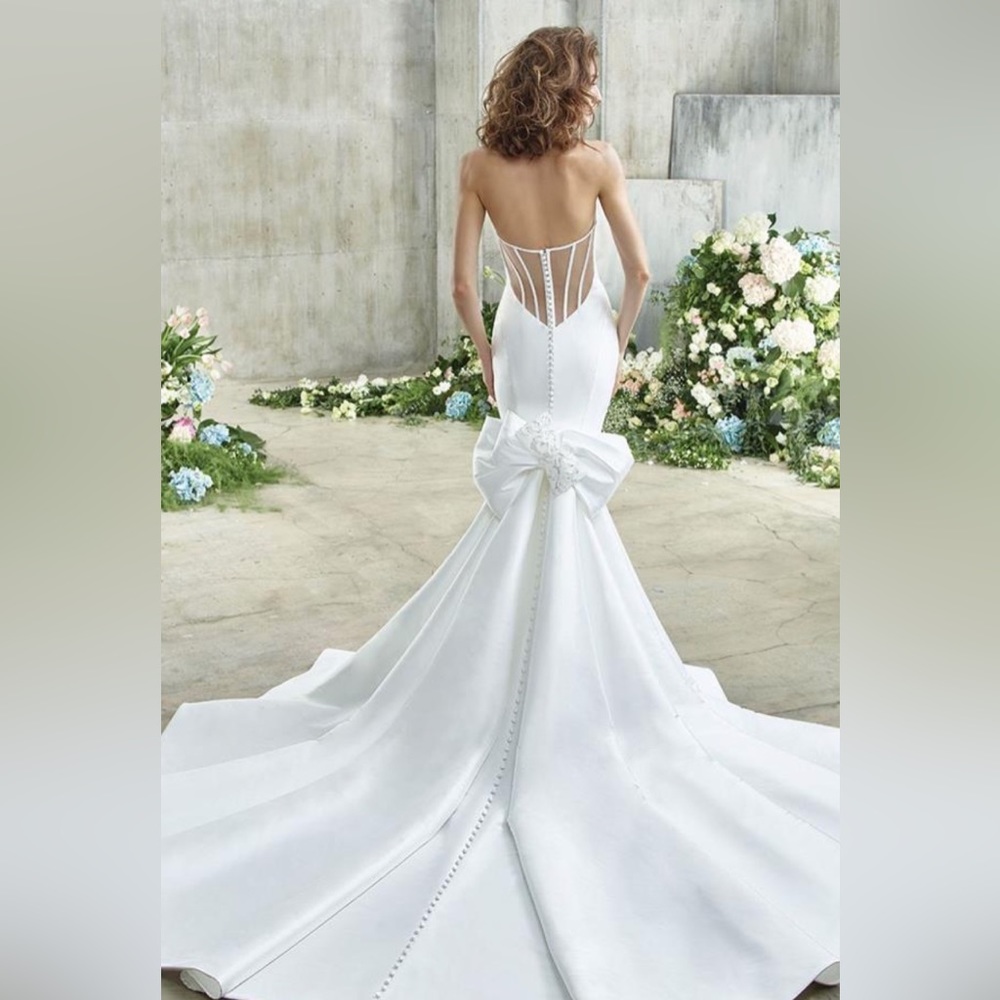 Badgley Mischka Emerson Wedding Dress